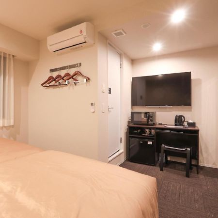 Hotel Livemax Shinyokohama يوكوهامَ المظهر الخارجي الصورة