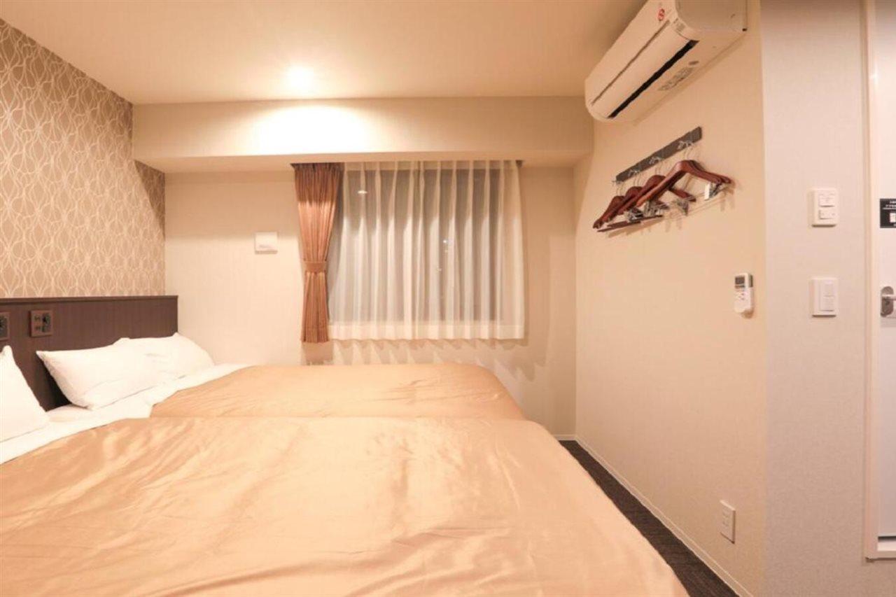 Hotel Livemax Shinyokohama يوكوهامَ المظهر الخارجي الصورة