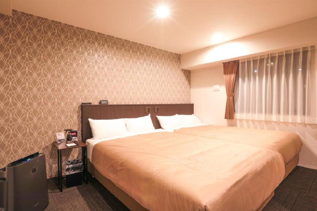 Hotel Livemax Shinyokohama يوكوهامَ المظهر الخارجي الصورة